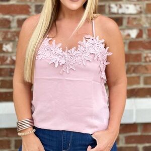 NWT Boutique tank with lace details. Size XL